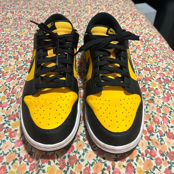 NIKE DUNK LOW ‘REVERSE GOLDENROD’